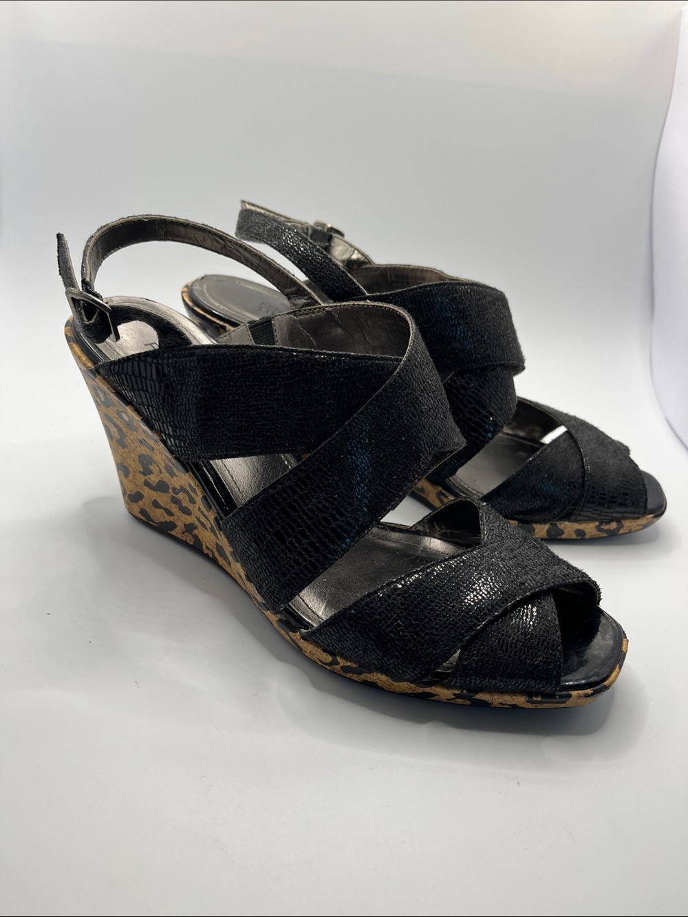 Kenneth Cole Reaction Black Crisscross Leopard-Print Wedge Sandals